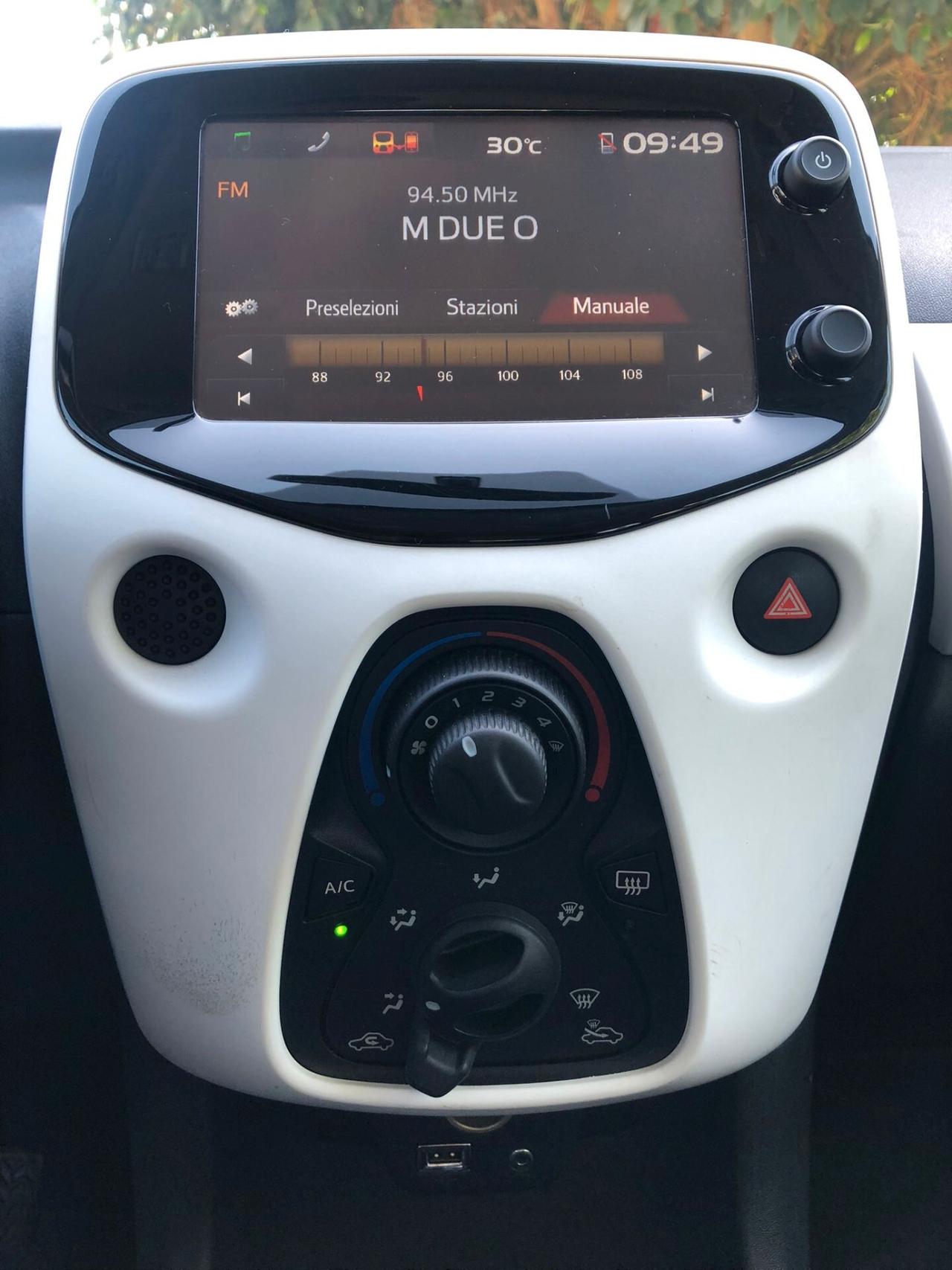 Peugeot 108 VTi 68 ETG 5 porte Allure TOP!