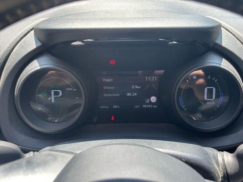 Toyota Yaris Hybrid Trend MY22