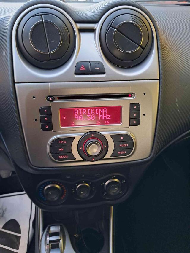 ALFA ROMEO MiTo 1.4 T 120 CV GPL Distinctive Sport Pack neopatent