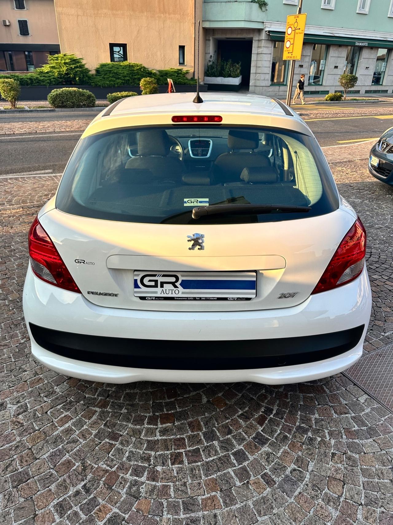 Peugeot 207 1.4Bz 95CV 5p. X Line -Uniproprietario