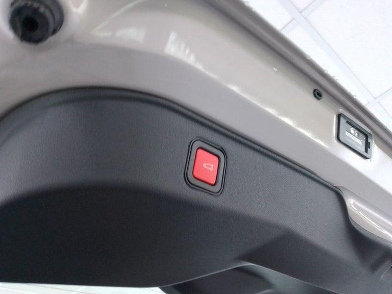 Alfa Romeo Junior 1.2 ibrida 145cv edct6