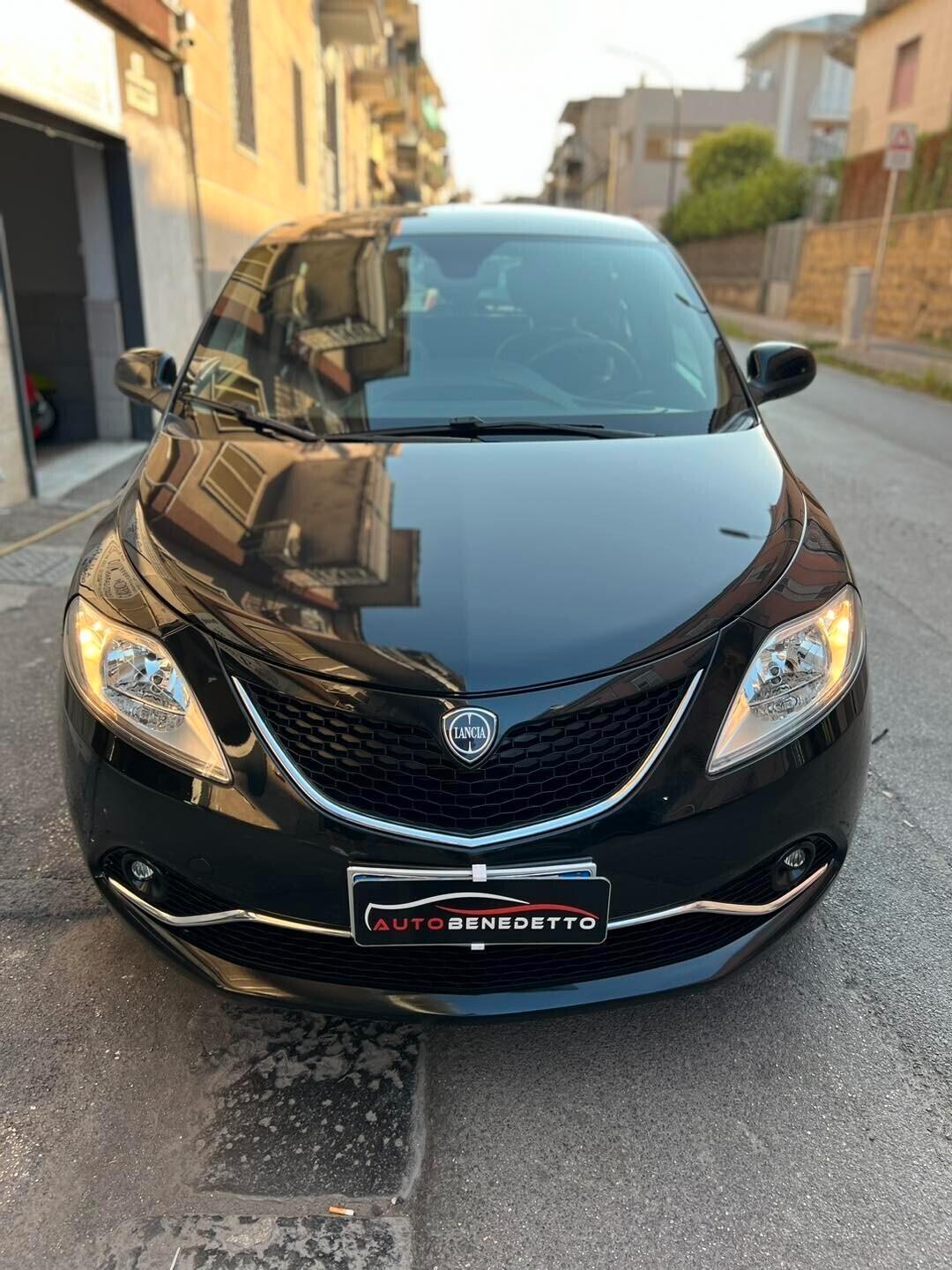 LANCIA YPSILON 1.2 69CV GOLD 2017