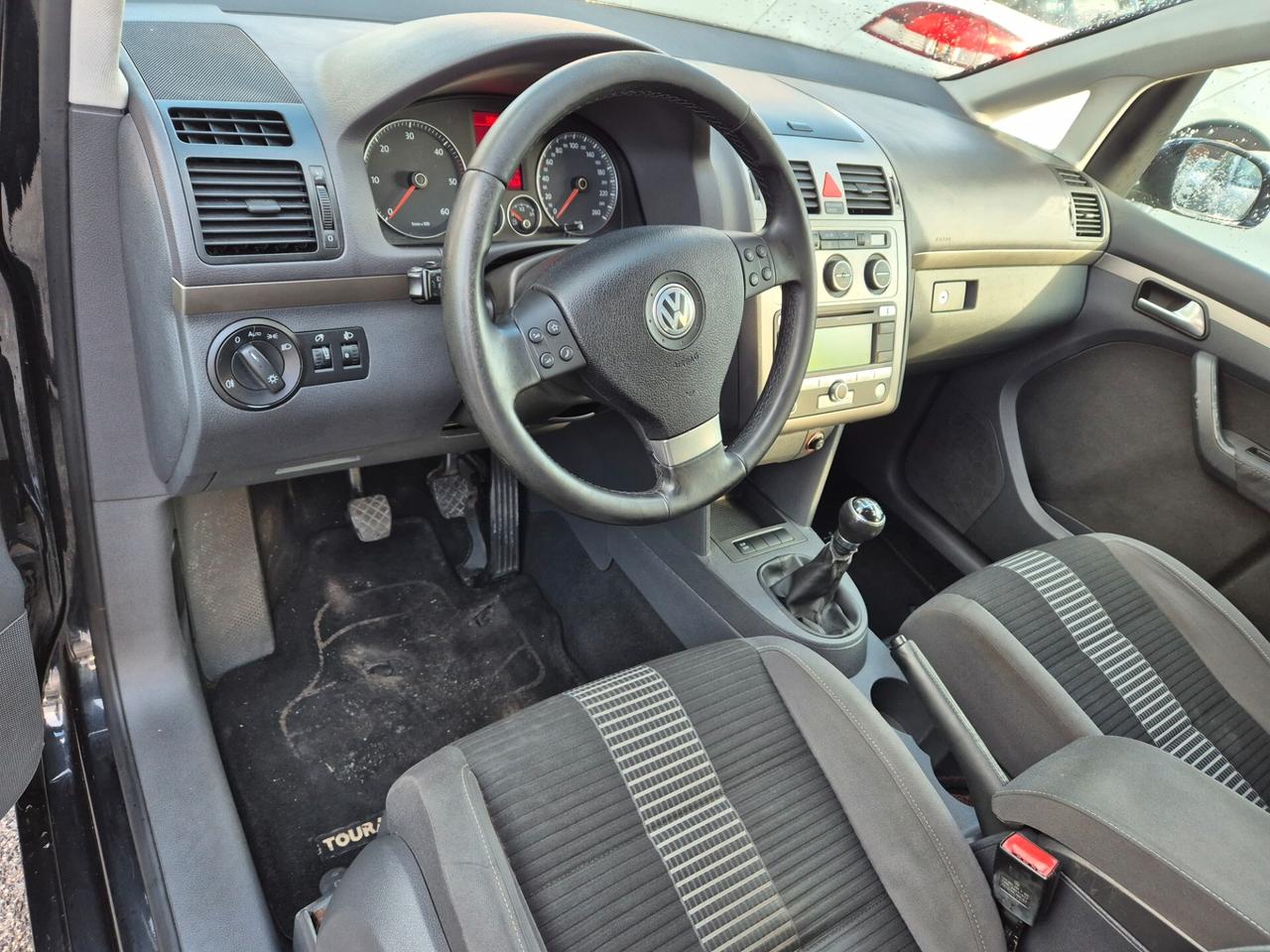 Volkswagen Touran 2.0 TDI DPF Highline 7 posti