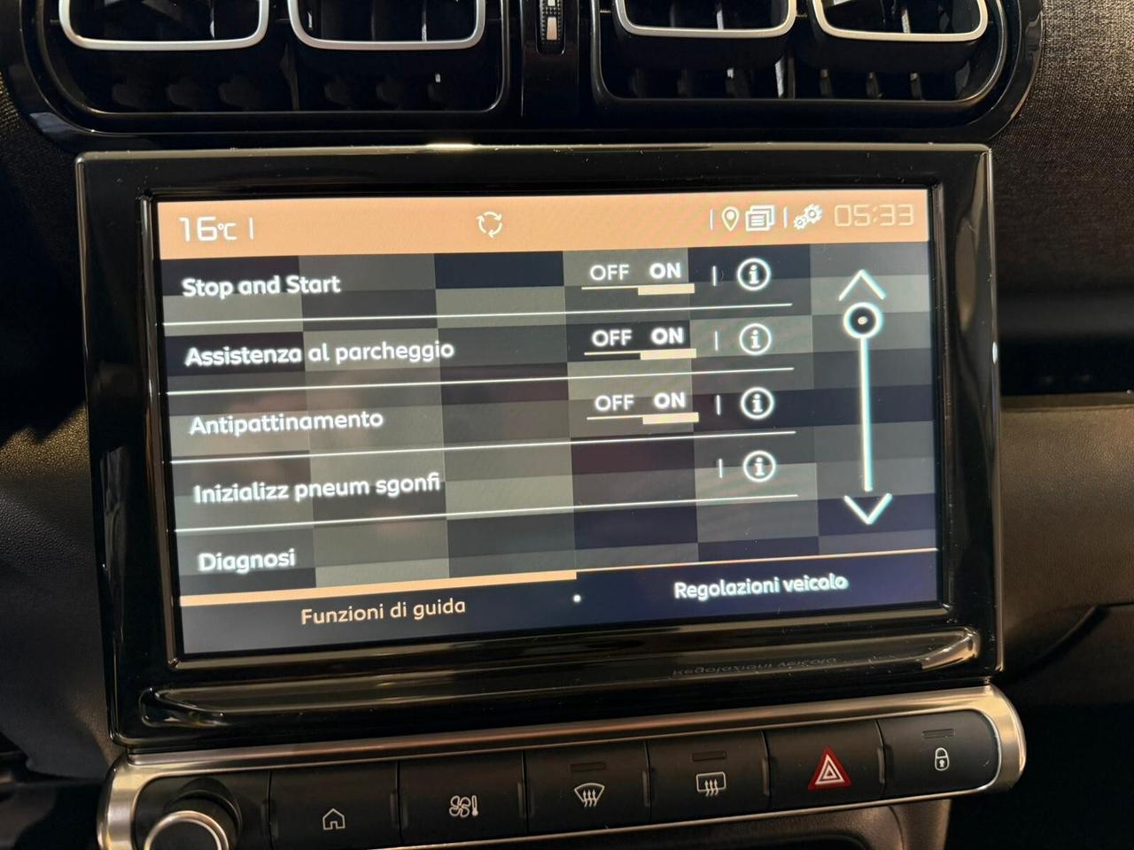 Citroen C3 Aircross BlueHDi 110 S&S Shine Pack