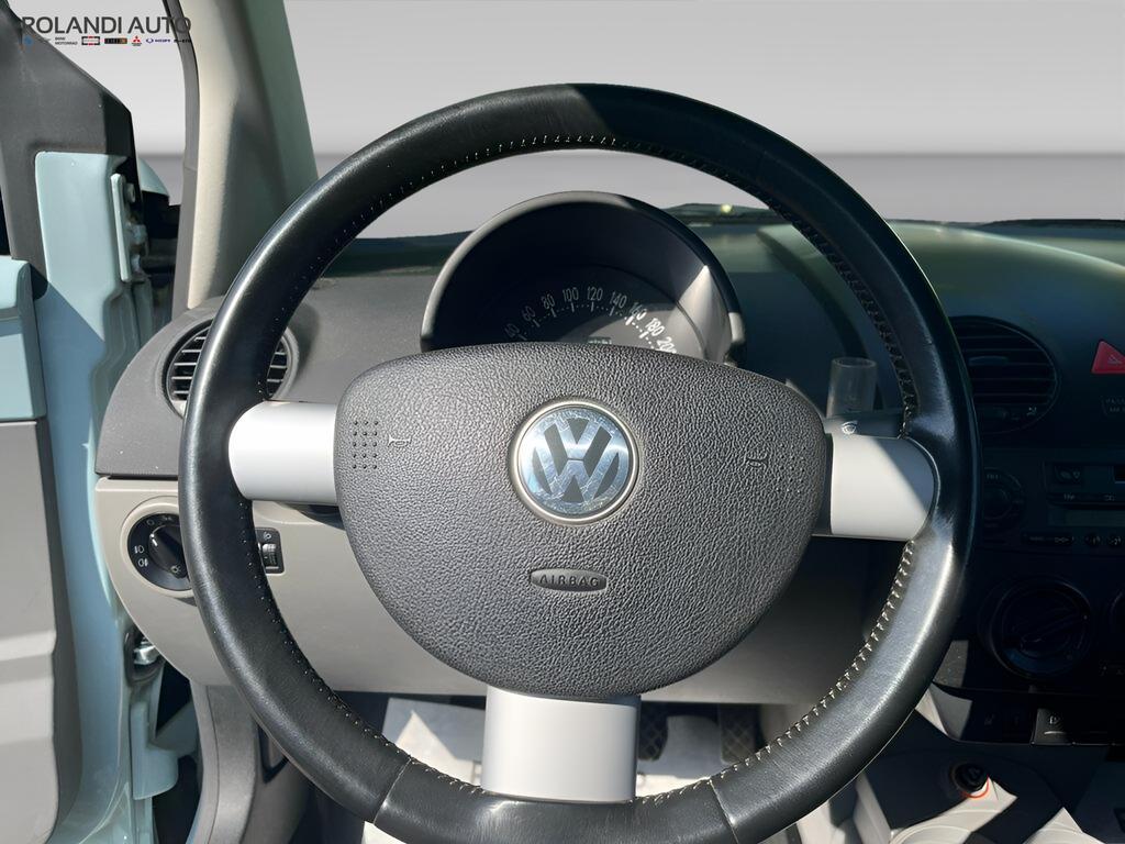 Volkswagen New Beetle Cabrio 1.6