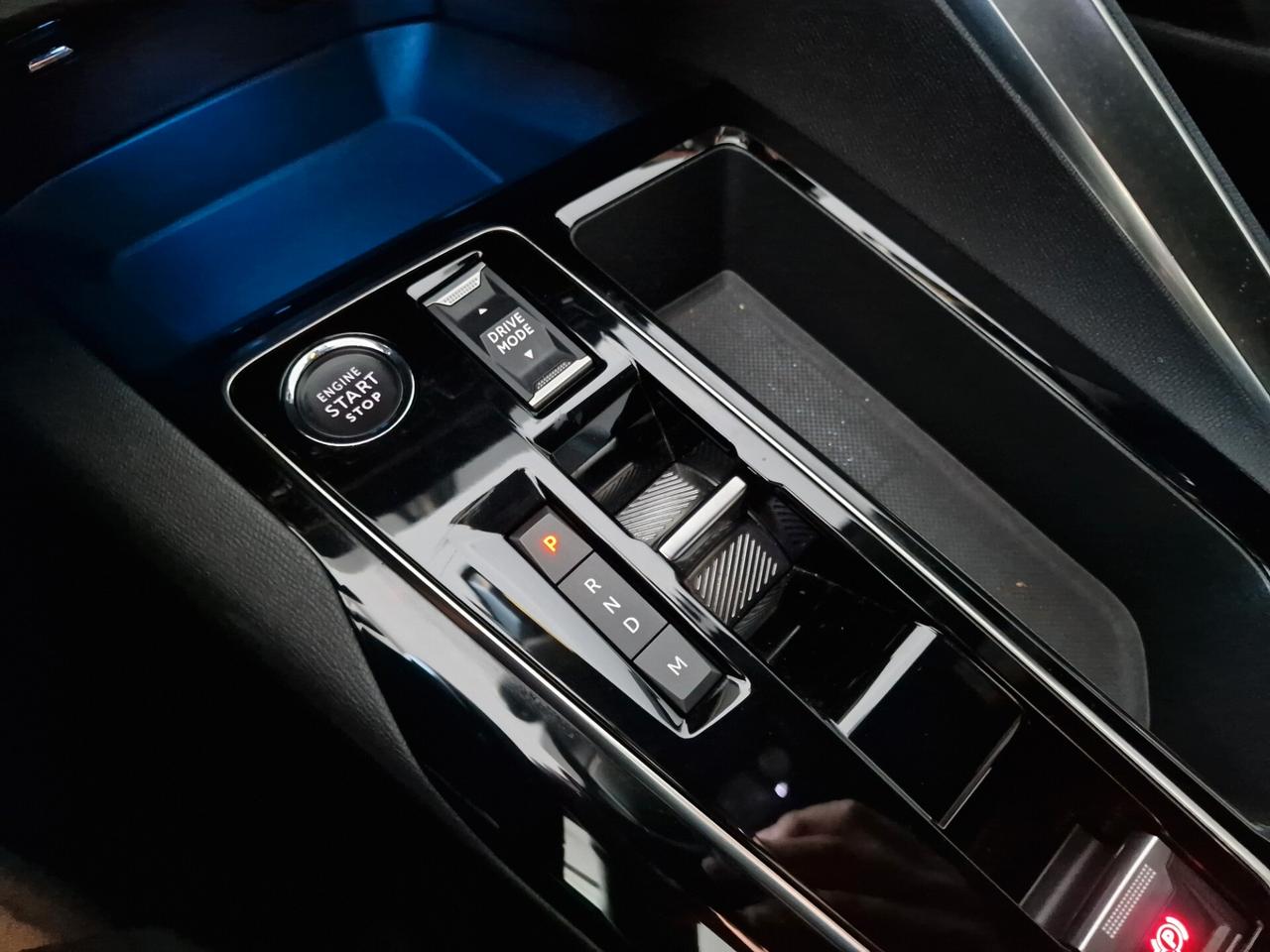 Peugeot 3008 BlueHDi 130 S&S EAT8 Allure Pack