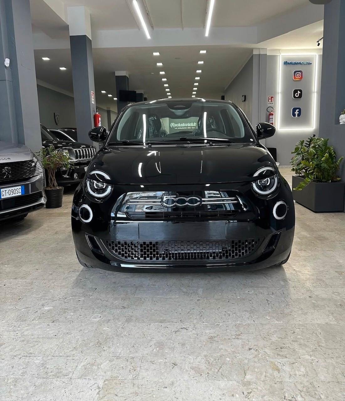 Fiat 500 Berlina Hybrid Torino