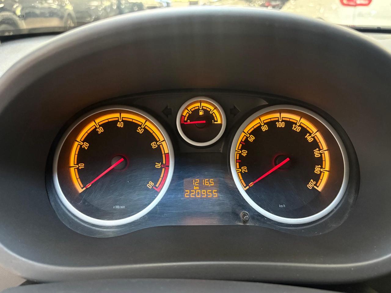 Opel Corsa 5p 1.2 Club