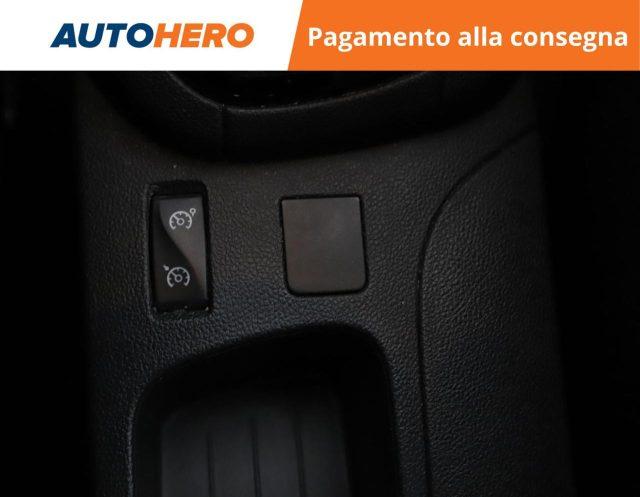 RENAULT Clio 1.2 75CV 5 porte Life