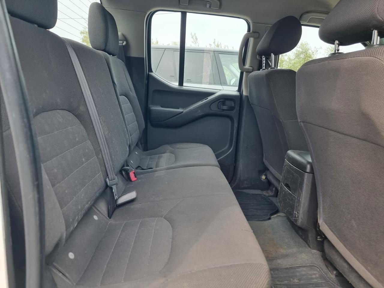 Nissan Navara 2.5 dCi 4 porte Double Cab LE