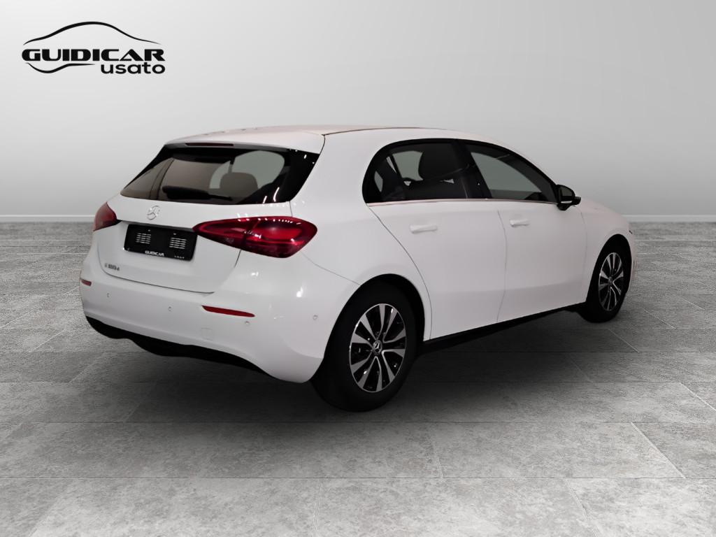Mercedes-Benz Classe A - W177 2023 - A 180 d Advanced auto