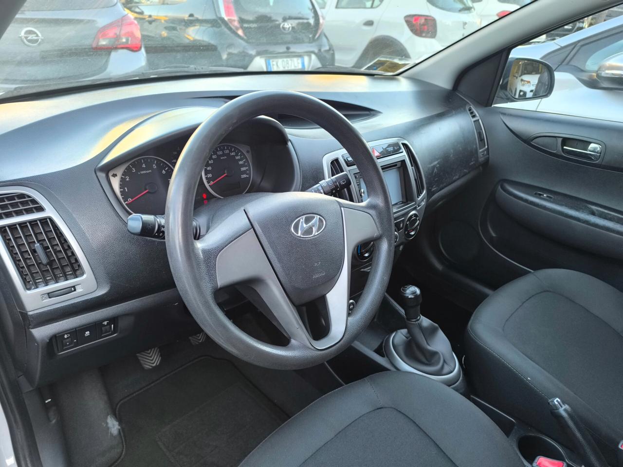 Hyundai i20 1.2 5p. Econext Sound Edition