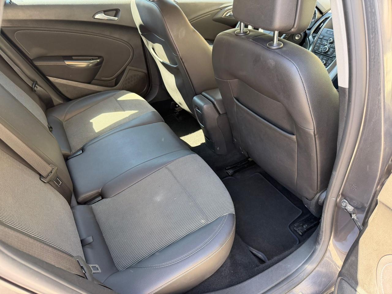 Opel Astra 1.7 CDTI 125CV Sports Tourer Cosmo