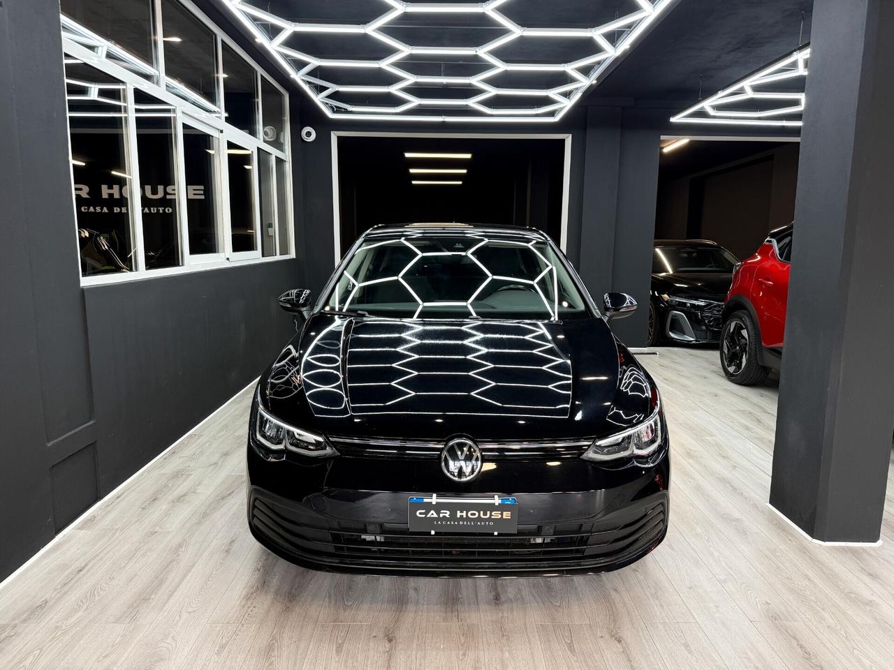 Volkswagen Golf 8 2.0 TDI 150CV DSG
