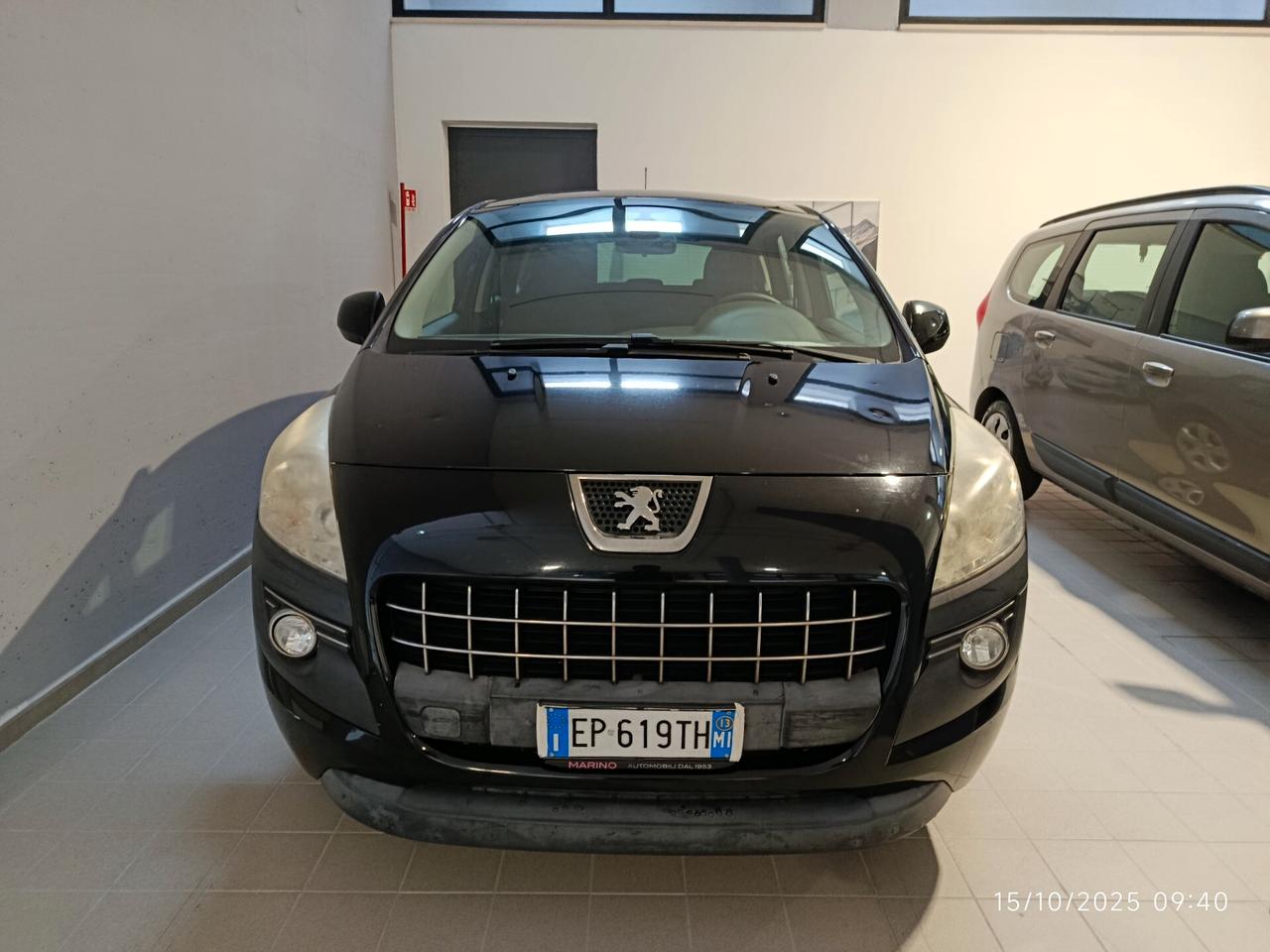 Peugeot 3008 1.6 e-HDi 115CV cambio robotizzato S.&S. Business
