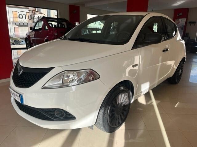 Lancia Ypsilon 1.2 69 CV 5 porte S&S Elefantino Blu