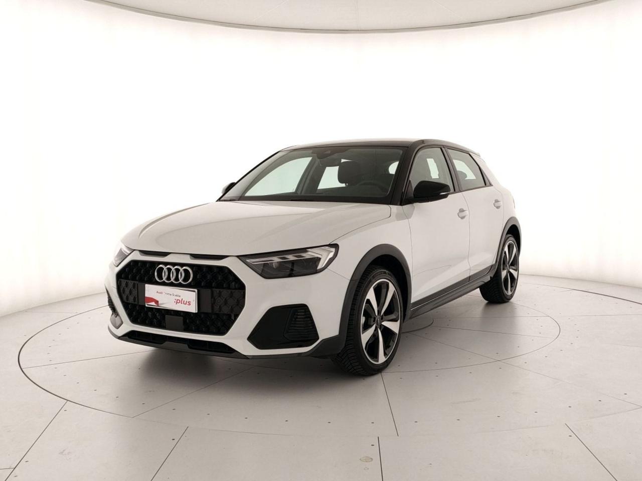 Audi A1 allstreet 30 1.0 tfsi identity contrast 116cv s tronic