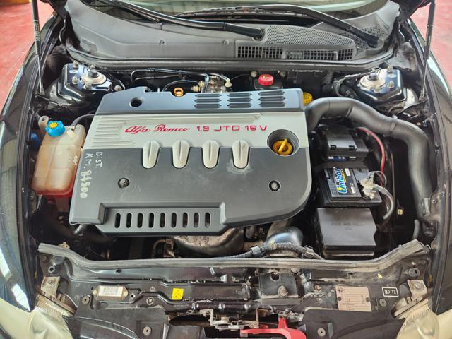 ALFA ROMEO 147 1.9 JTD 5 Porte DISTRIBUZIONE FATTA