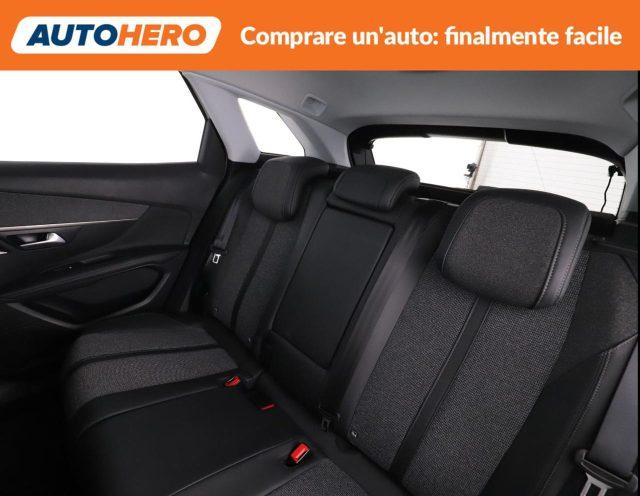 PEUGEOT 3008 BlueHDi 130 S&S Allure