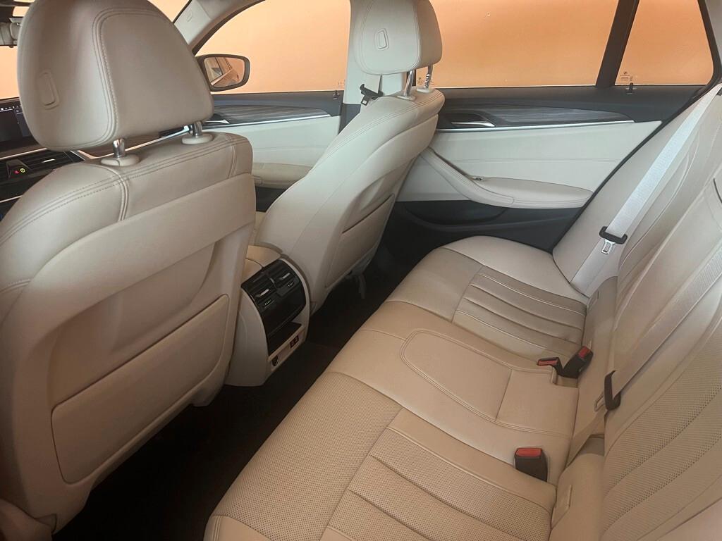 Bmw 520 520d 48V xDrive Touring Business