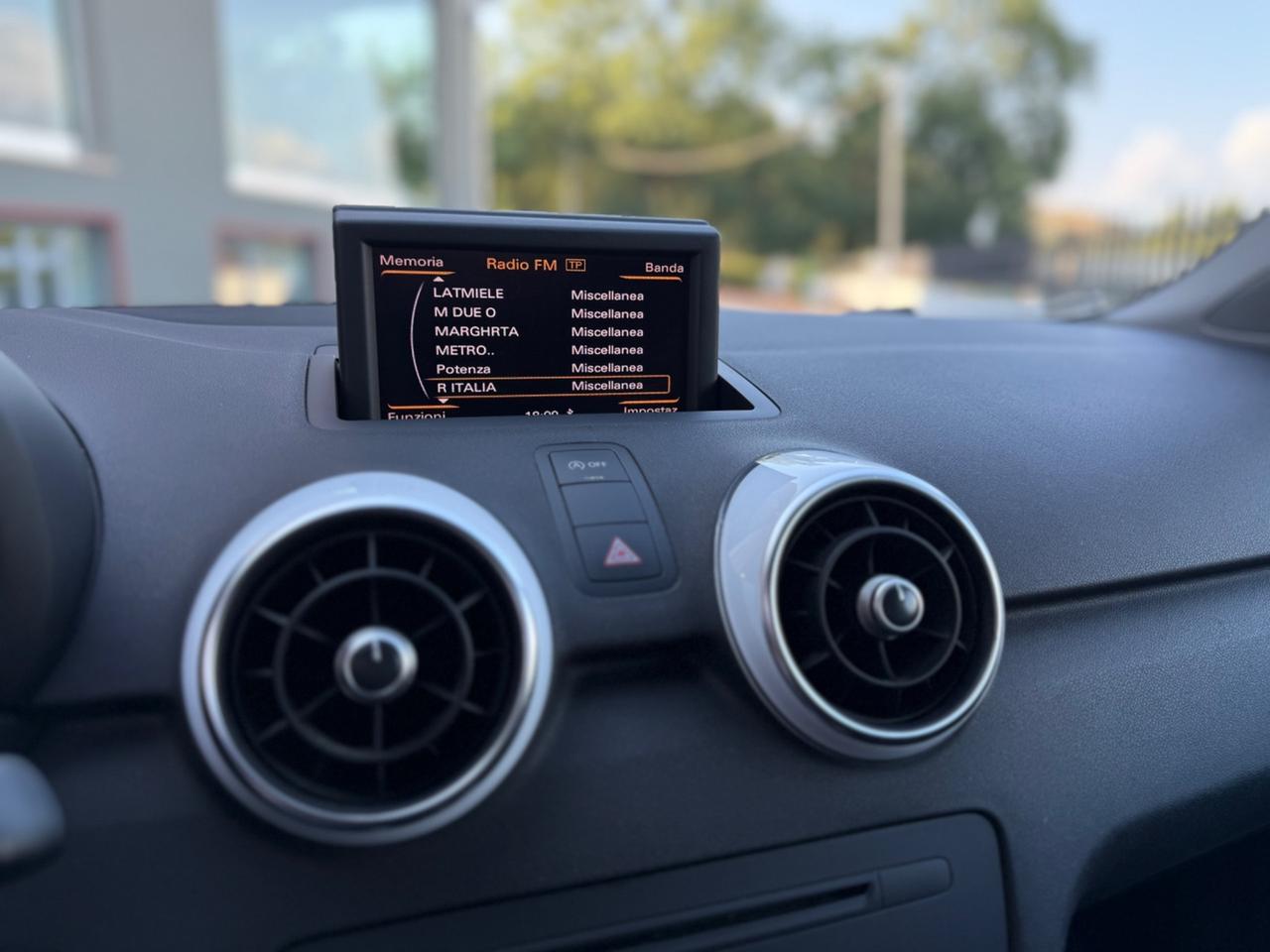 Audi A1 1.6 TDI S line edition plus Neopatentati