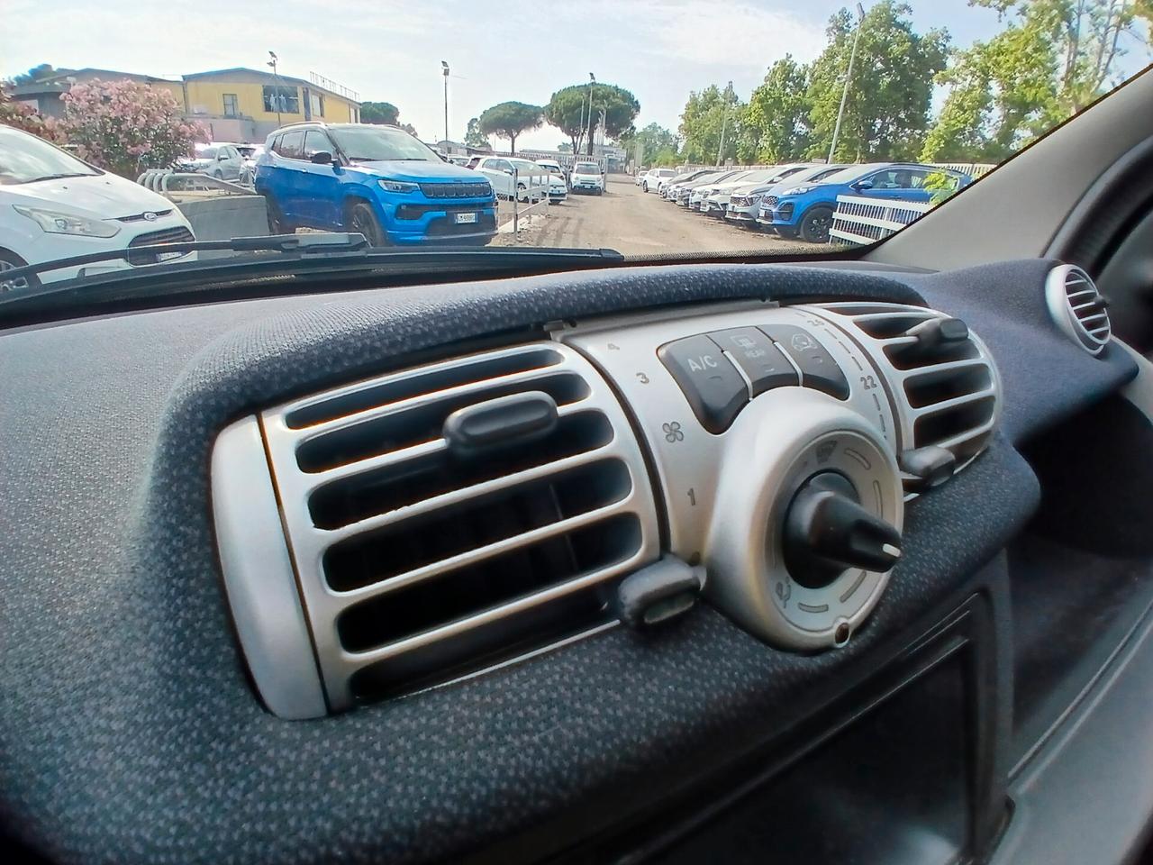 Smart ForTwo 1000 45 kW MHD coupé pure