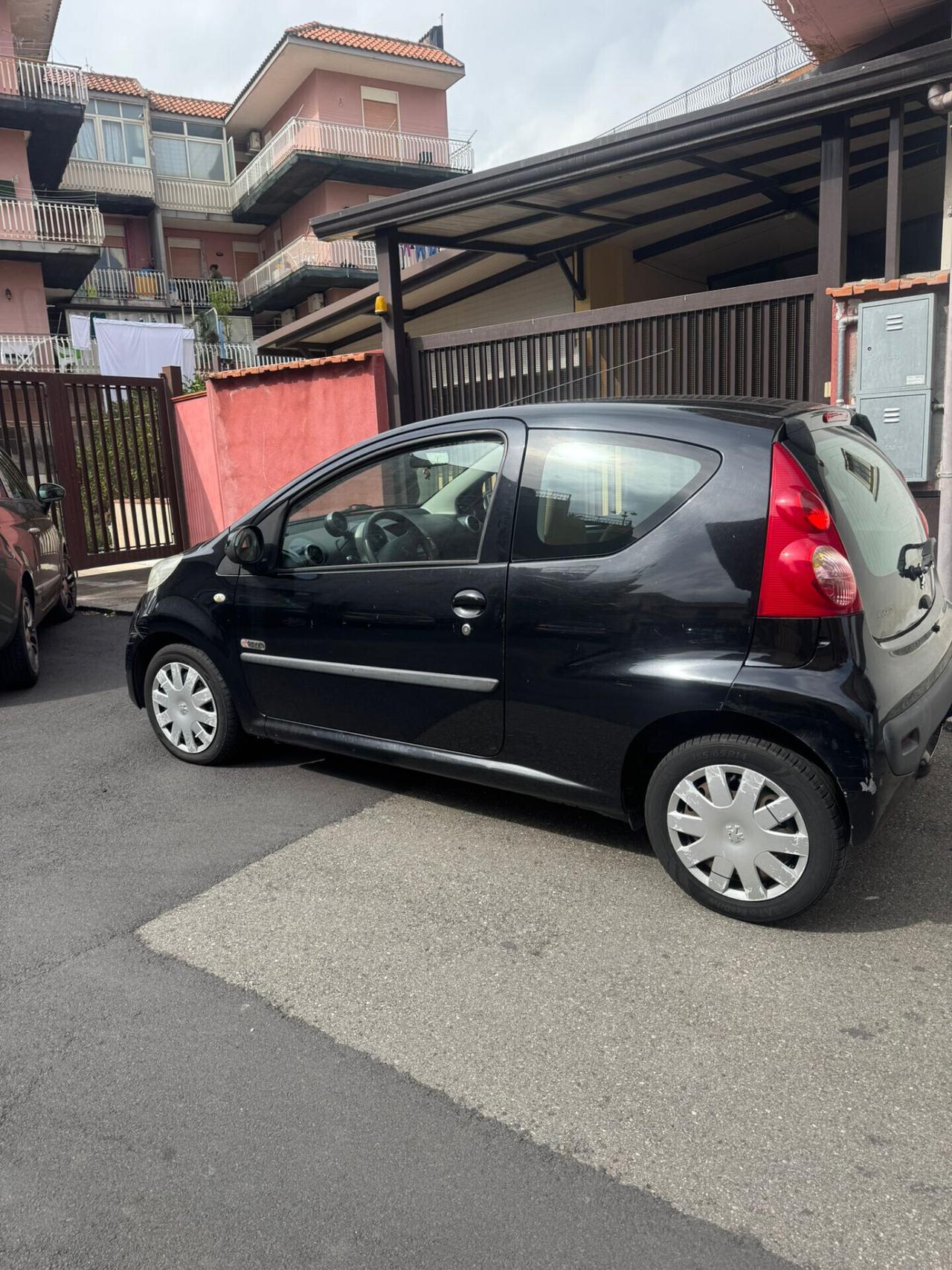 Peugeot 107 1.4 HDi 3p. Sweet Years