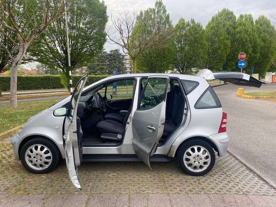 Mercedes-Benz A 160 Elegance benzina