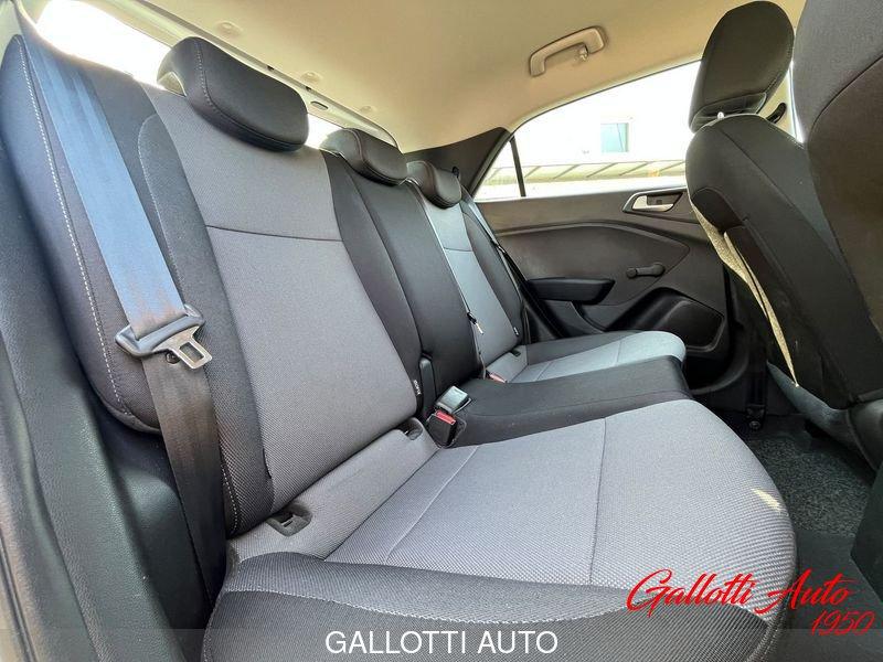 Hyundai i20 1.2 MPI 75cv Connect Line