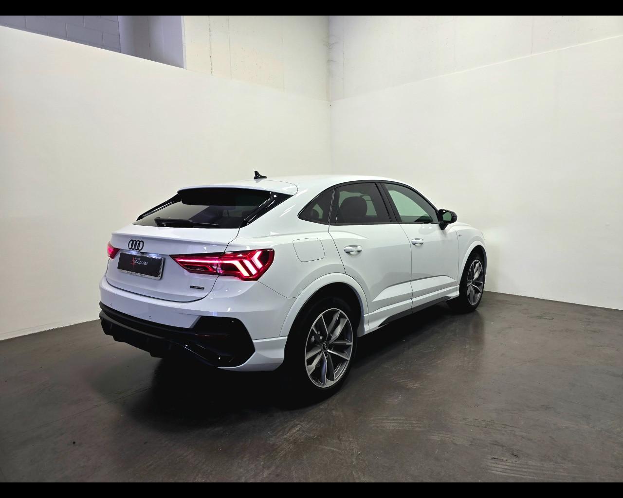 AUDI Q3 SPORTBACK 40 TDI S-TRONIC QUATTRO EDITION