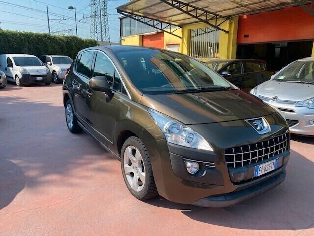 Peugeot 3008 1.6 e-HDi 115CV cambio robotizzato S.&S. Business