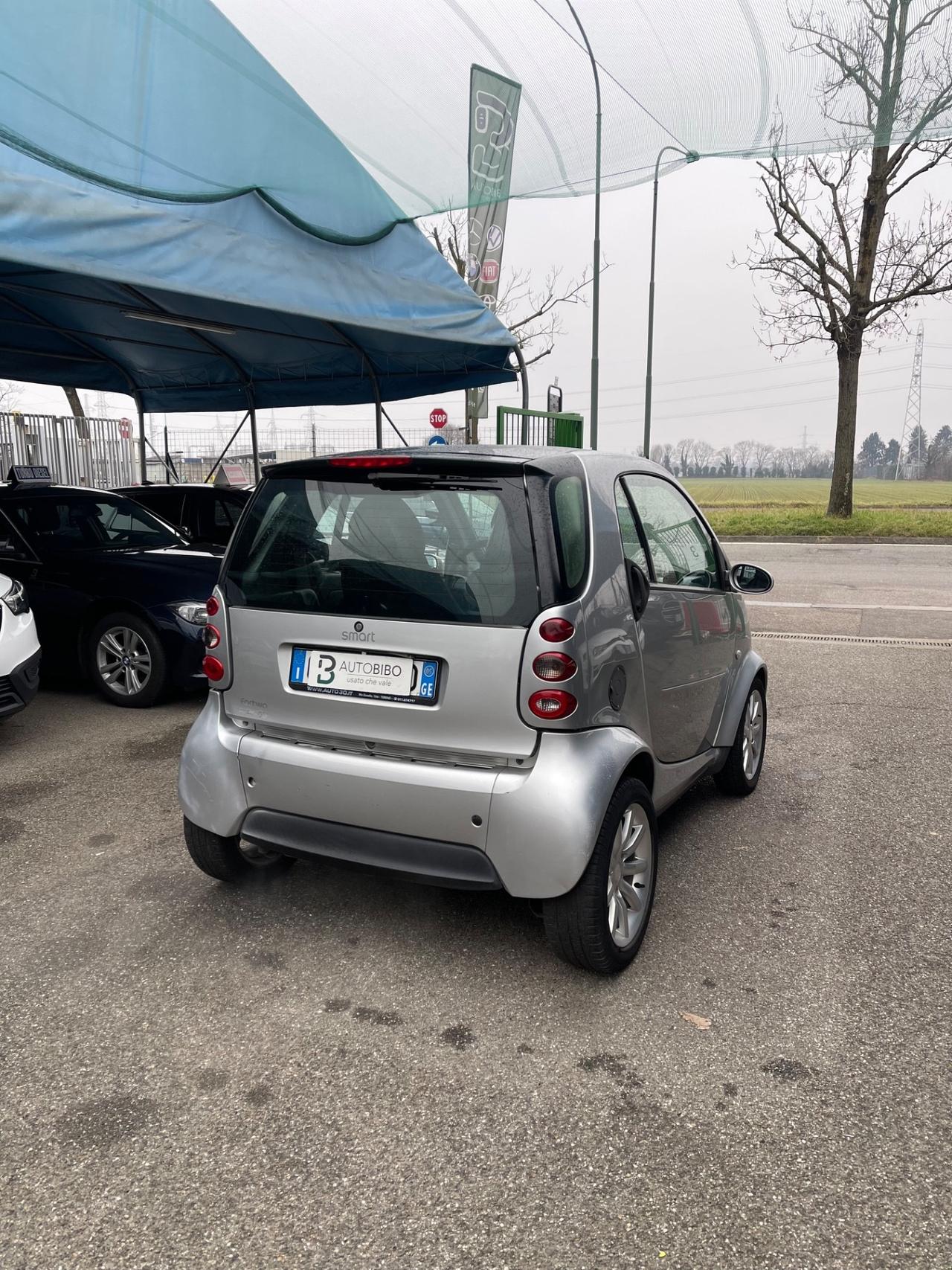 Smart ForTwo 700 coupé passion (45 kW)