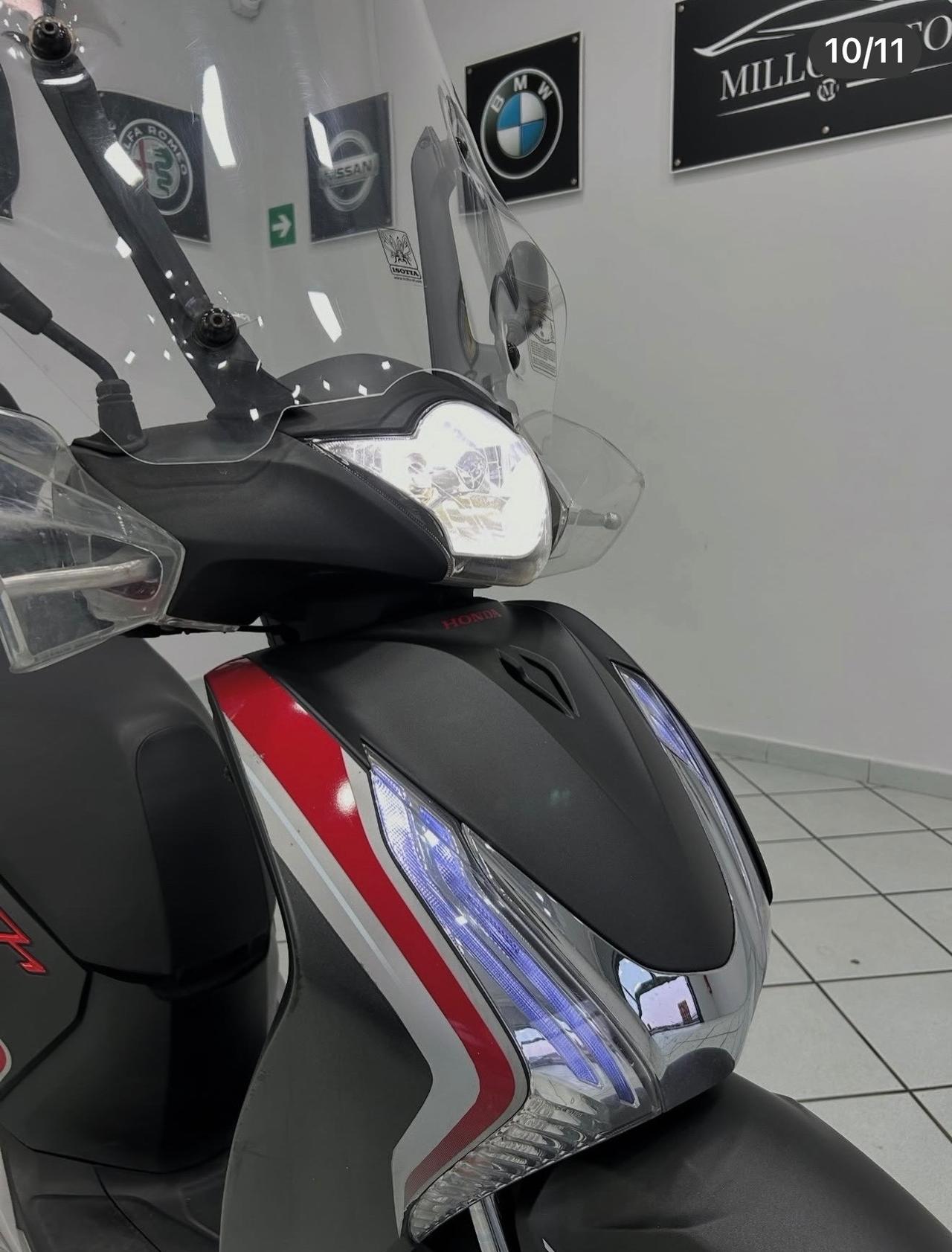 Honda SH 125 Sport