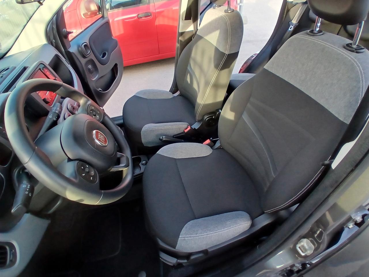 FIAT PANDA 1.0 HYBRID CITY LIFE 2023