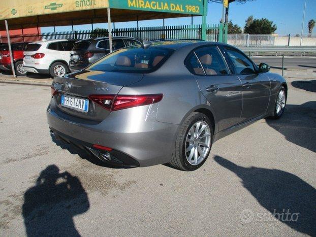Alfa Romeo Giulia 2.2