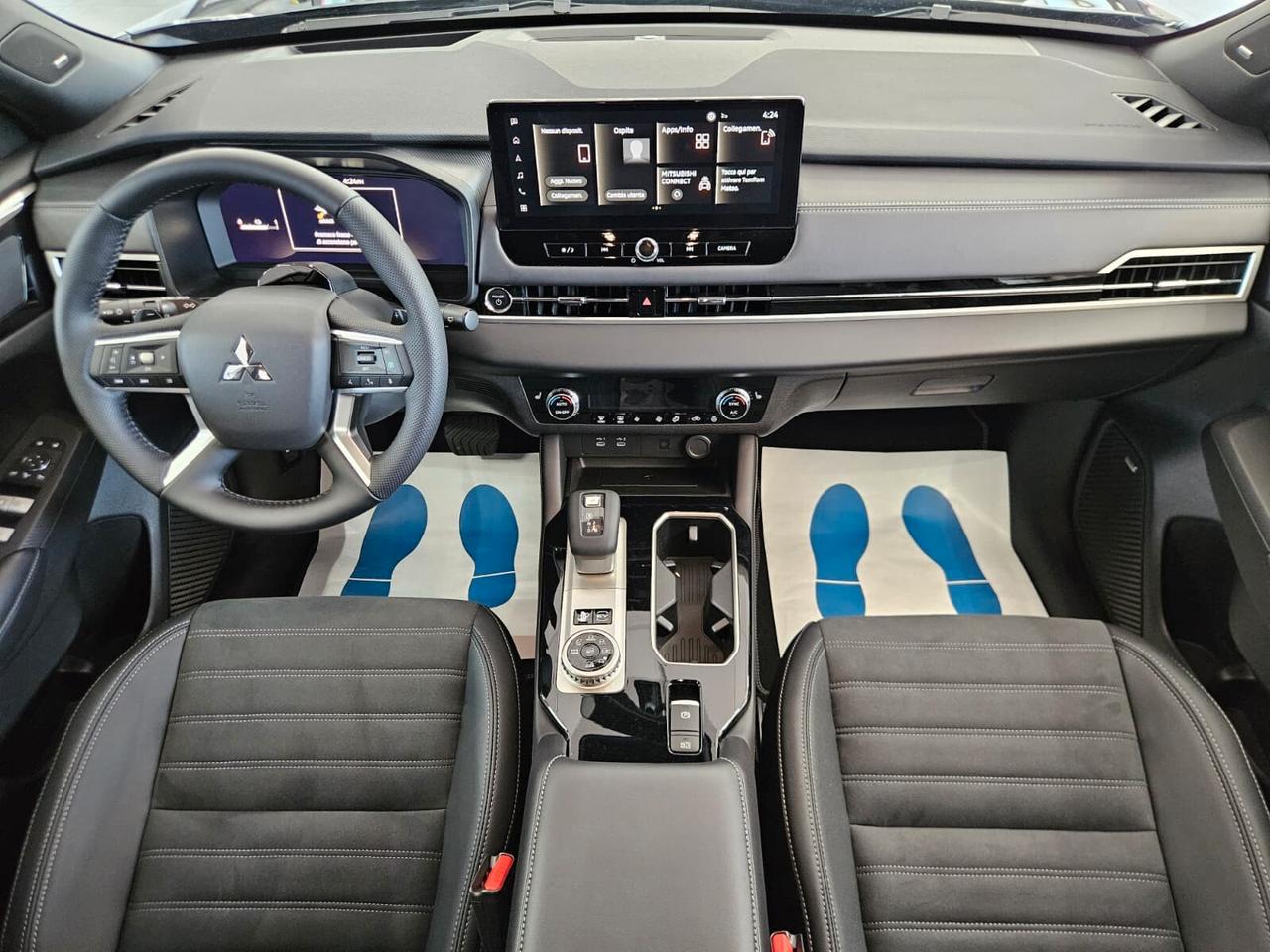 Mitsubishi Outlander DISPONIBILE IN VARIE COLORAZIONI E ALLESTIMENTI - CONCESSIONARIO UFFICIALE