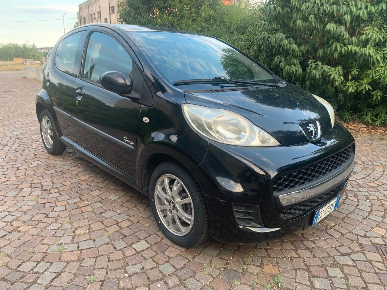Peugeot 107 1.0 68CV 5p. Sweet Years