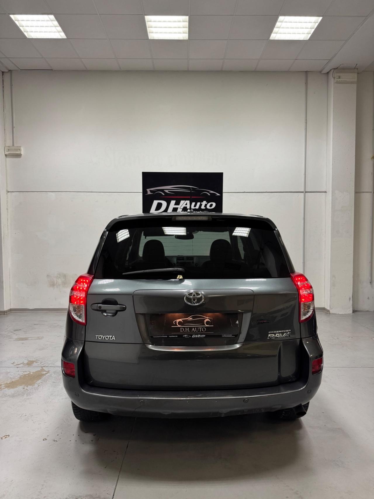 Toyota RAV 4 RAV4 2.2 D-4D 150 CV DPF Exclusive