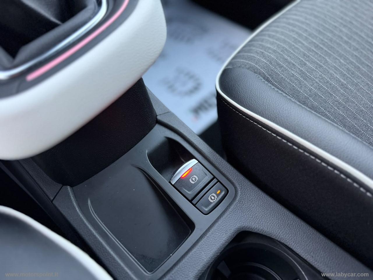 RENAULT Clio TCe 90 CV Techno NEOPATENTATI OK