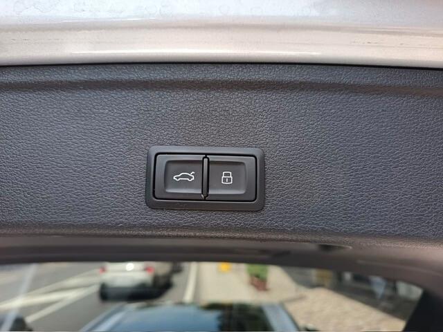 Audi A4 S4 Avant 3.0 TFSI Quattro Tiptronic Business, tagliandata