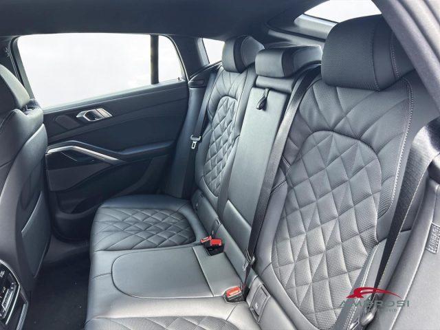 BMW X6 xDrive30d M Sport Innovation Comfort Package