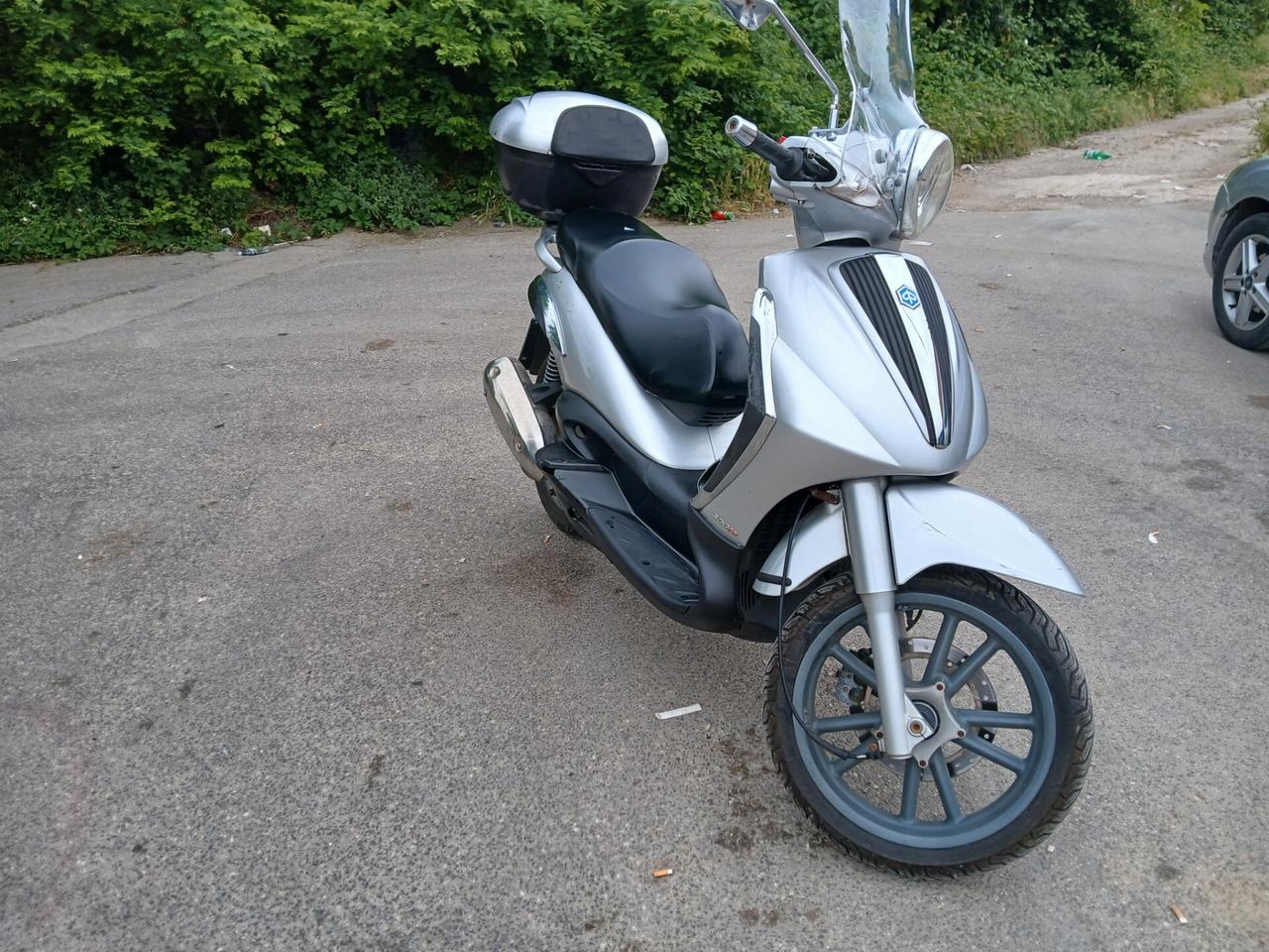Piaggio Beverly Tourer 300 buone condizioni