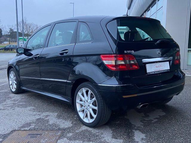 MERCEDES-BENZ B 180 CDI Sport