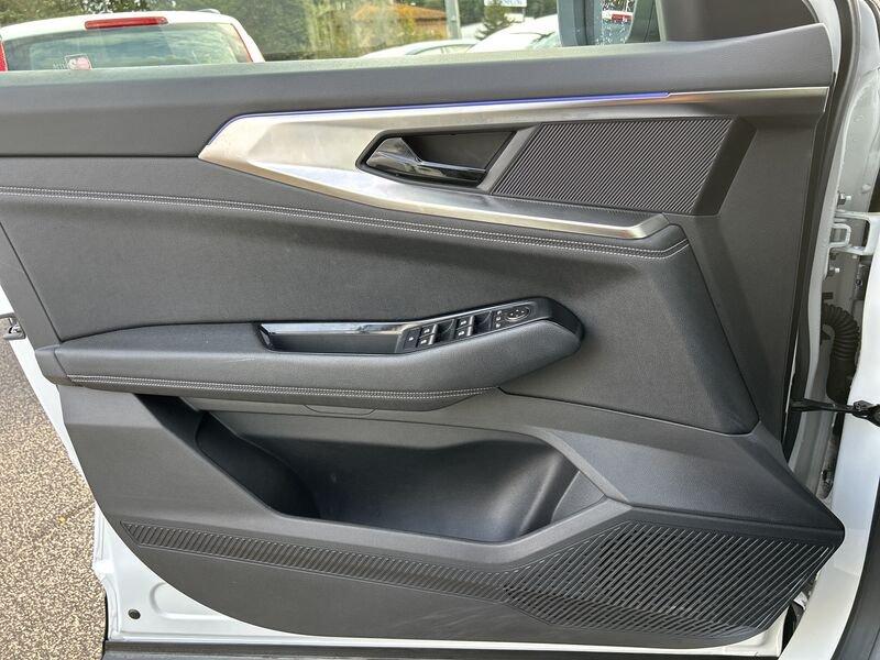 Renault Austral 2023 1.2 E-Tech full hybrid Iconic 200cv auto