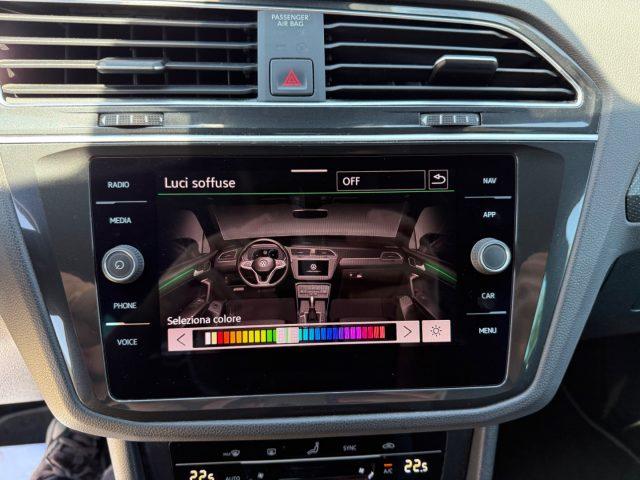 VOLKSWAGEN Tiguan 2.0 TDI DSG R-Line IVA ESPOSTA