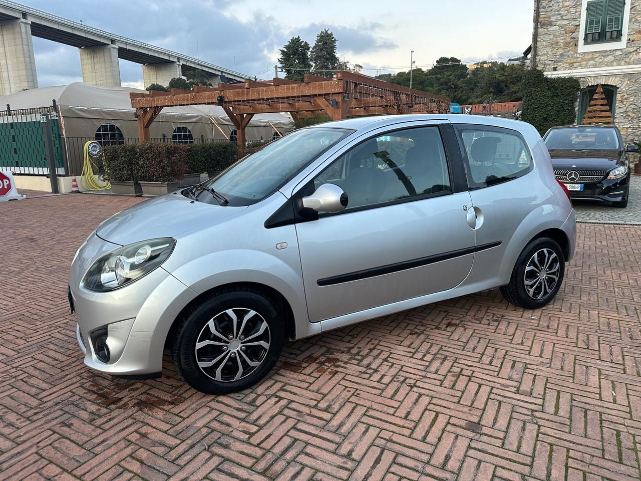 Renault Twingo 1.2 16V Dynamique