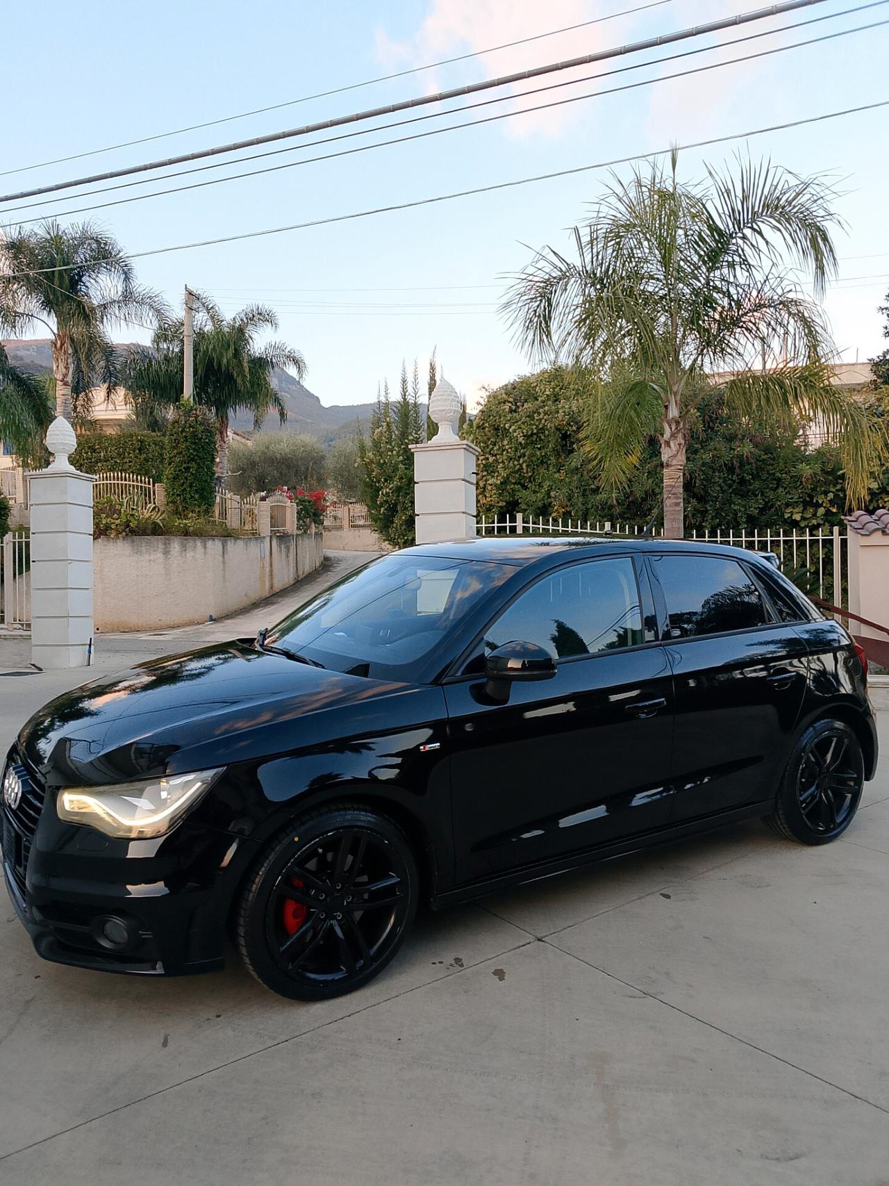 Audi A1 SPB 1.6 TDI 105 CV Attraction