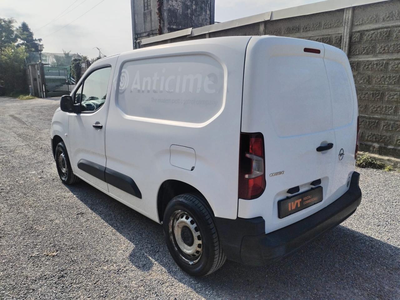 Opel Combo Cargo 1.6 Diesel 100CV S&S PC 650kg Edition