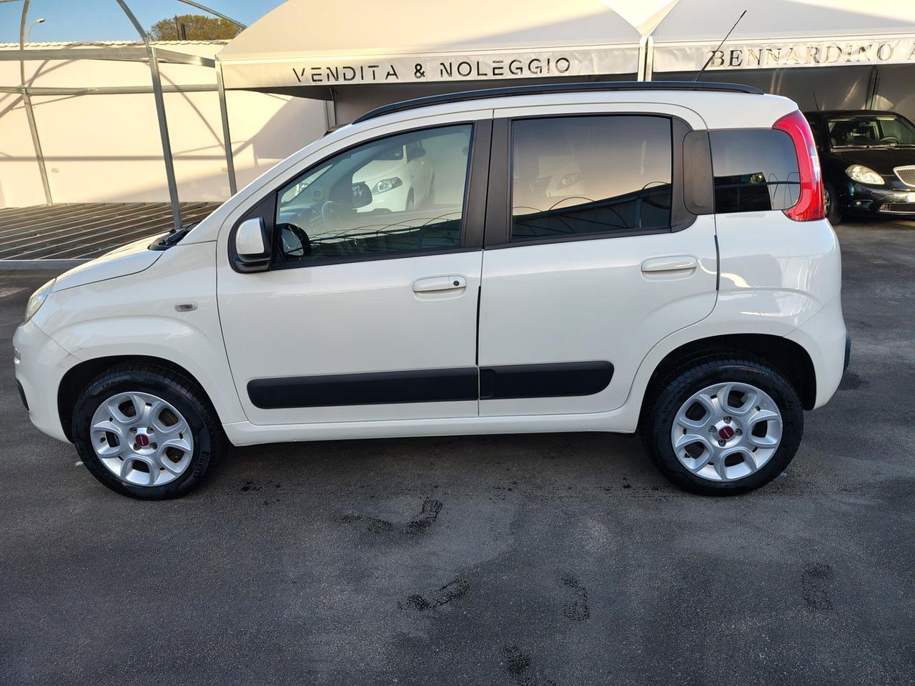 Fiat Panda 0.9 TwinAir Turbo Natural Power Lounge
