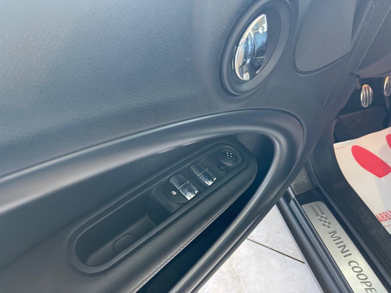 Mini Cooper SD Countryman 2.0 ALL4